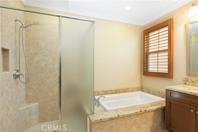 Building Photo - 220 Kempton