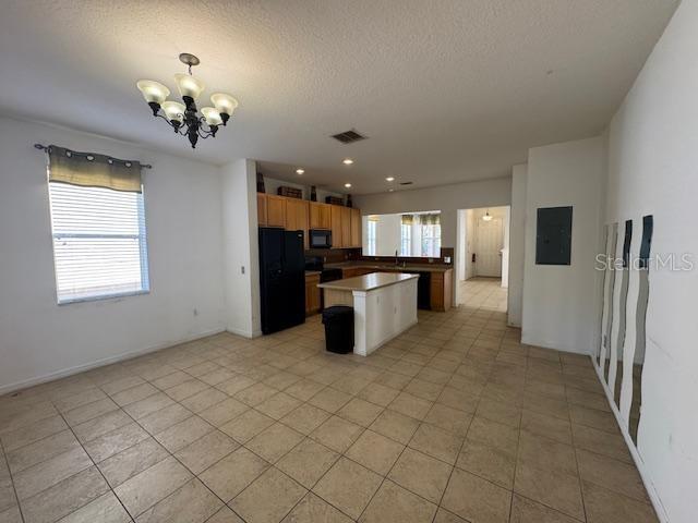 Building Photo - 5160 Regatta Dr