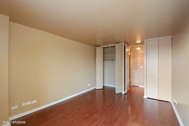 Building Photo - 720 W Gordon Terrace