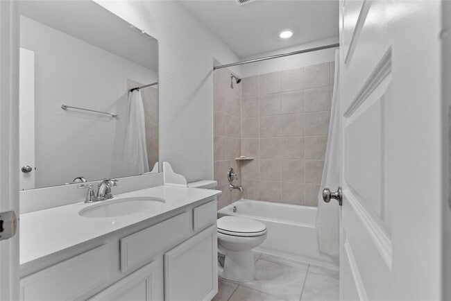 Building Photo - 9714 Grooveburr Ct
