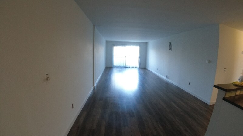 Building Photo - 3111 4th St