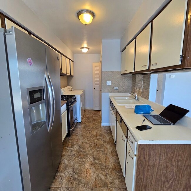 Building Photo - 20169 Ash Ln