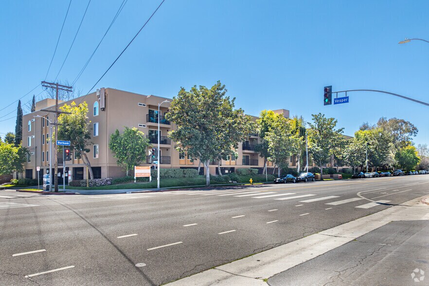 Building Photo - Burbank Gardens Apartments