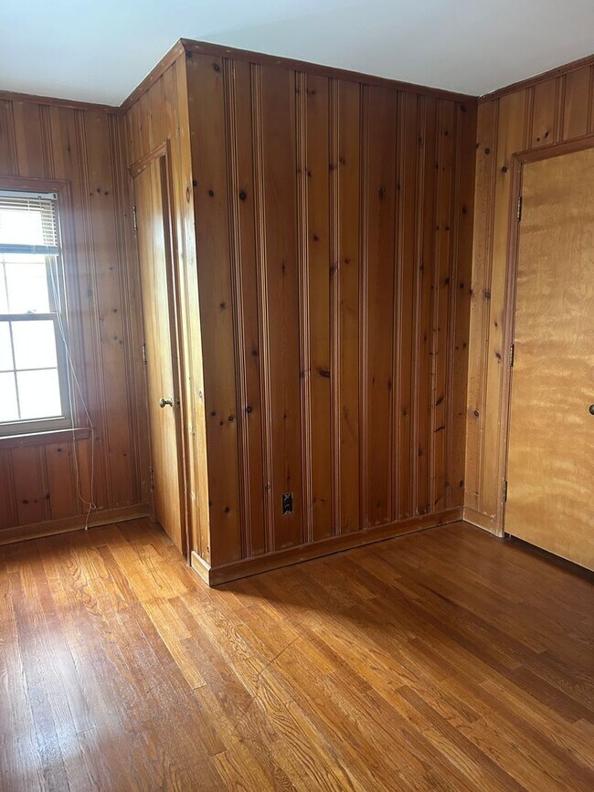 Building Photo - JHEN - HENRIETTA