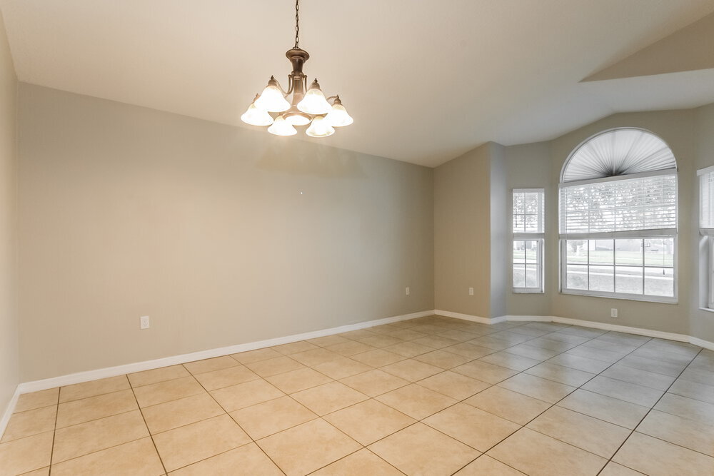 Building Photo - 1378 Willow Crest Dr