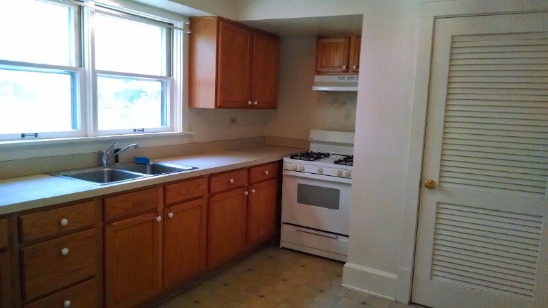 Building Photo - 115 N 5th St