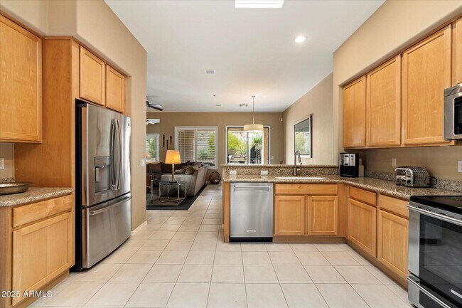 Building Photo - 7488 E Sunset Sky Cir