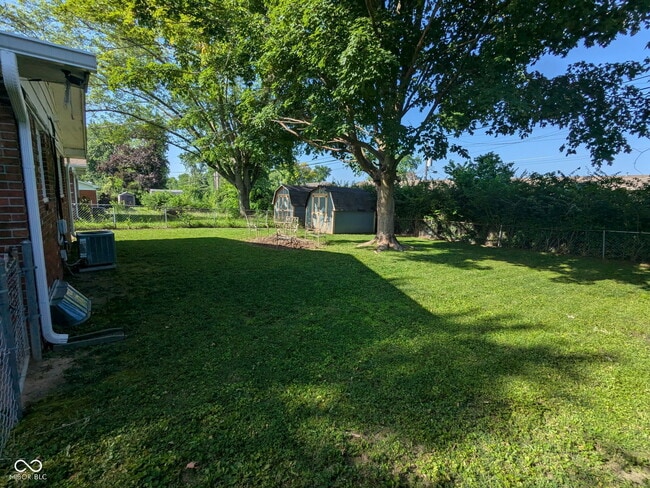 Building Photo - 7718 Southfield Dr