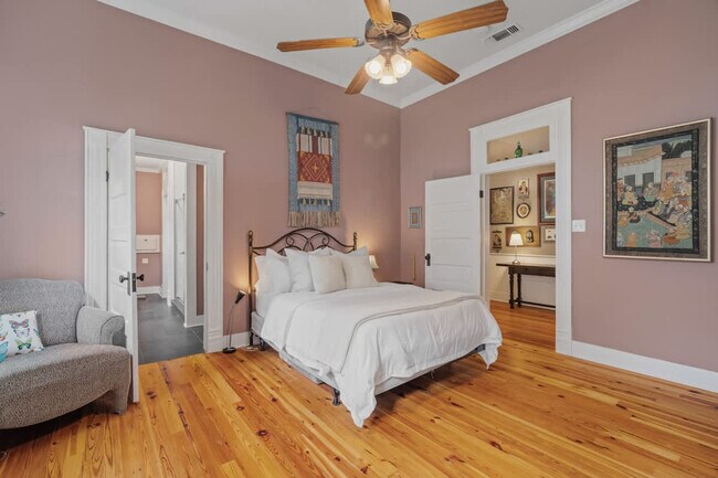 Building Photo - 509 Dabbs St