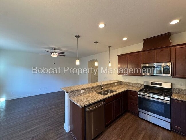 Building Photo - 1230 Saltern Dr