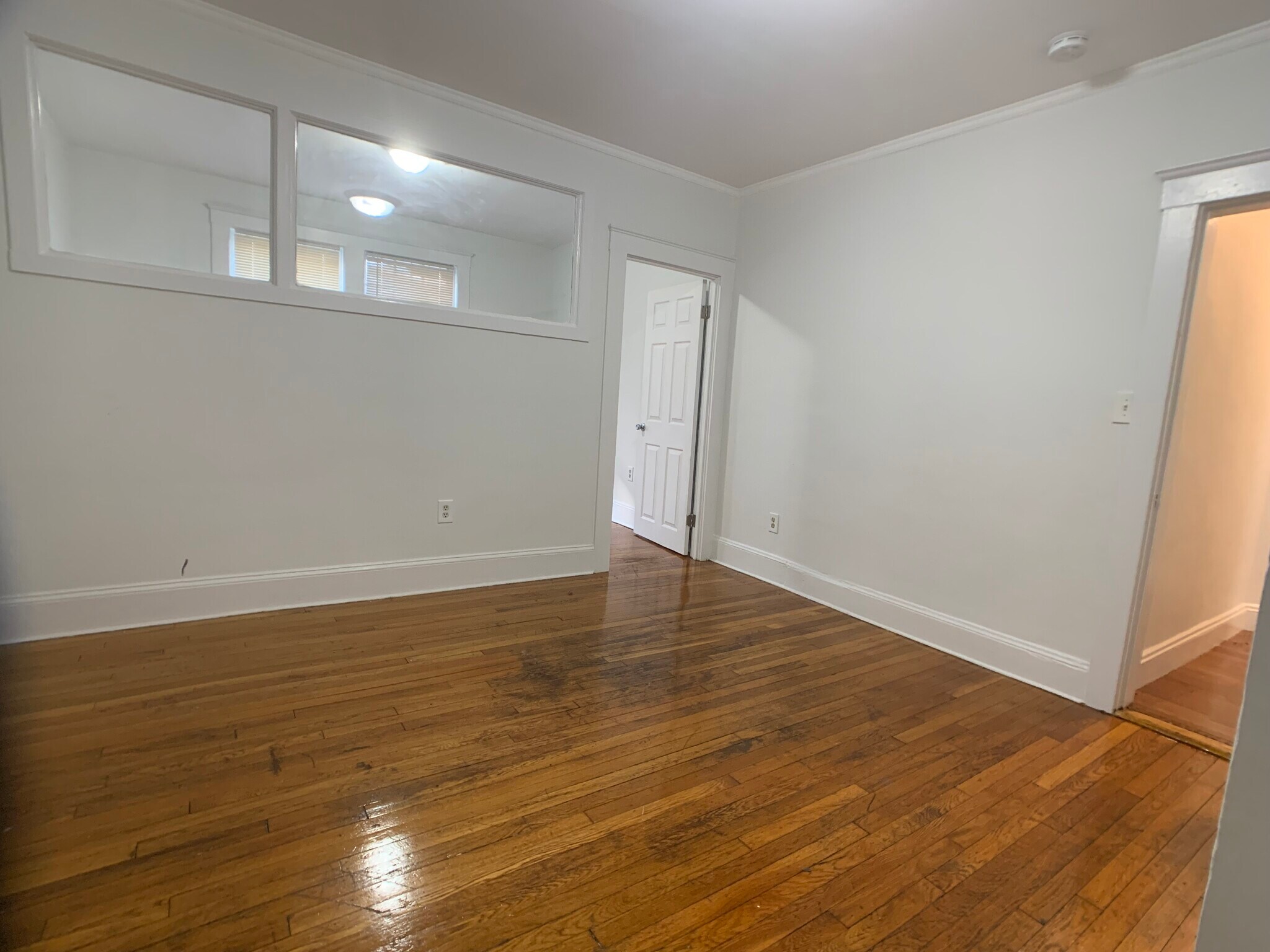 Building Photo - 26 Chiswick Rd