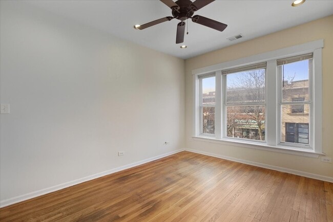 Building Photo - 4641 N Rockwell St