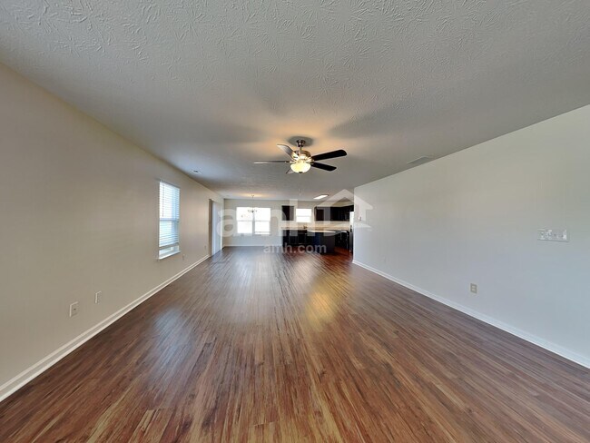 Building Photo - 222 Rambling Rd