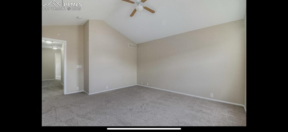 Building Photo - 9758 Laredo St