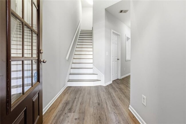 Building Photo - 1709 Caswell Pkwy