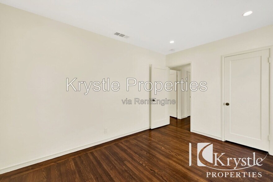 Building Photo - 1108 Shasta St