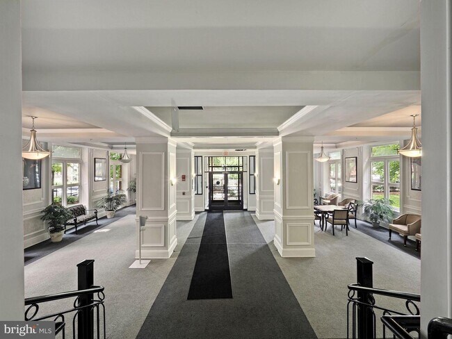 Lobby - 1308 Clifton St NW