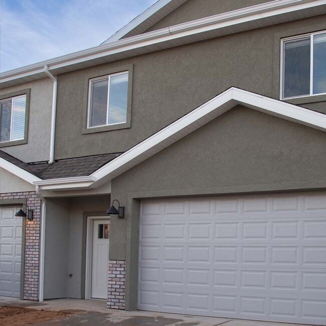 Building Photo - Brand new Cedar Reserve Townhomes