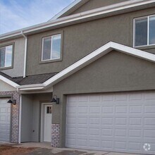 Building Photo - Near New In Cedar Reserves, Move In Specials!