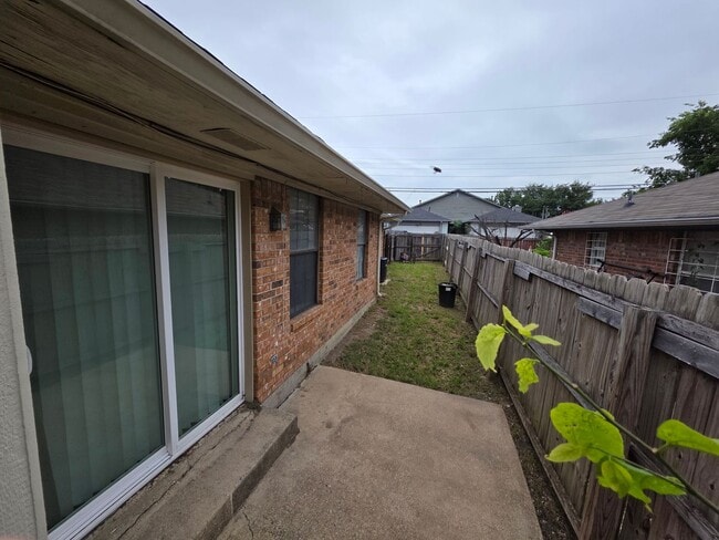 Building Photo - 4724 Berridge Ln