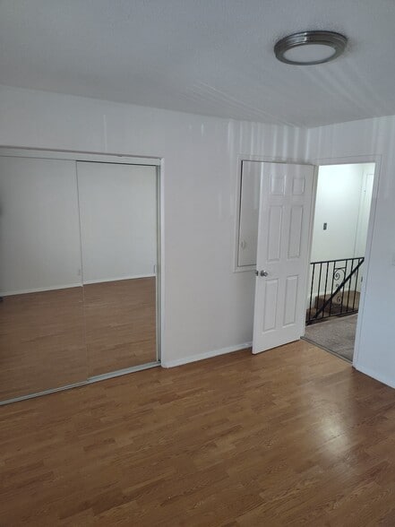 Upstairs Front Bedroom Pic 1 - 5062 W 8th Ave