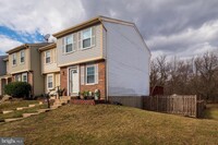 Building Photo - 3635 Laurel View Ct