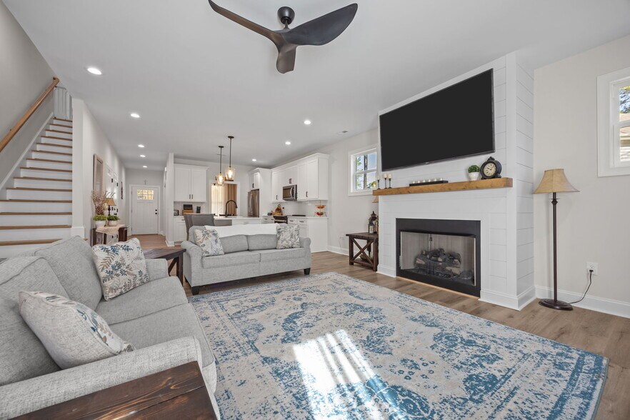 Building Photo - 346 Gun Club Dr