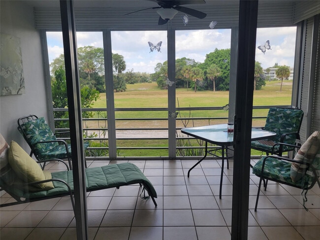 Building Photo - 2671 S Course Dr