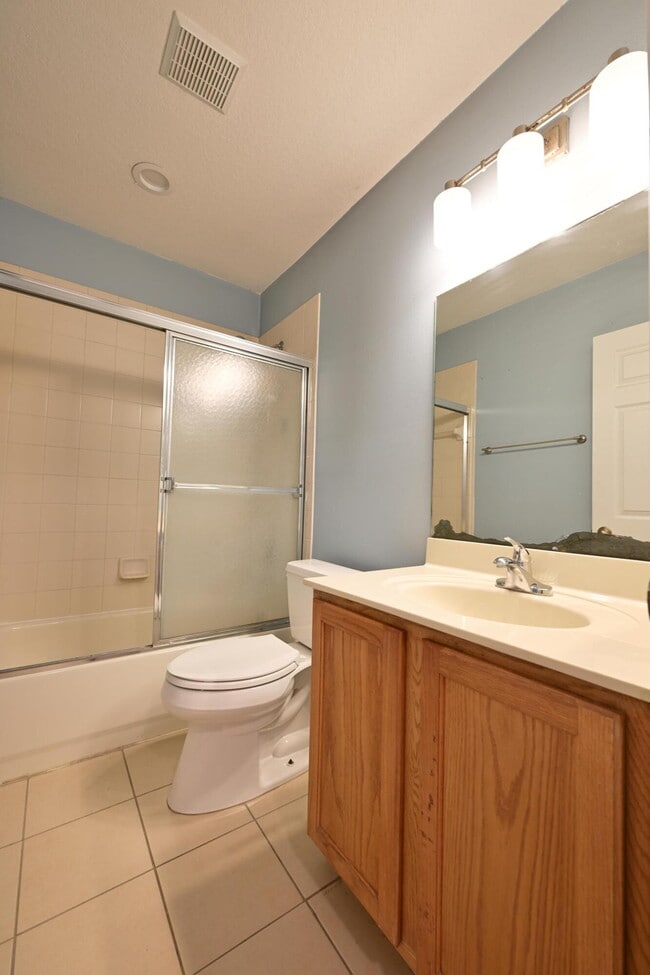 Building Photo - 2789 S Evergreen Cir