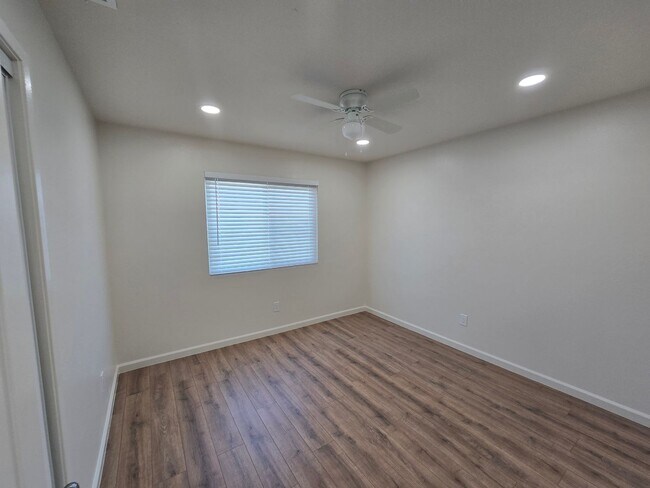 Building Photo - 801 Capehart Ct