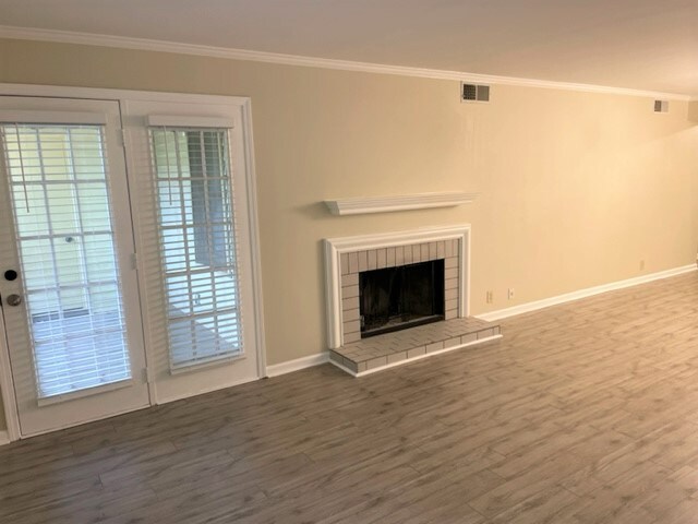 Building Photo - 250 Westfield Dr