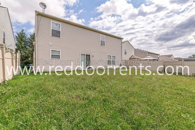 Building Photo - 12419 Deerview Dr