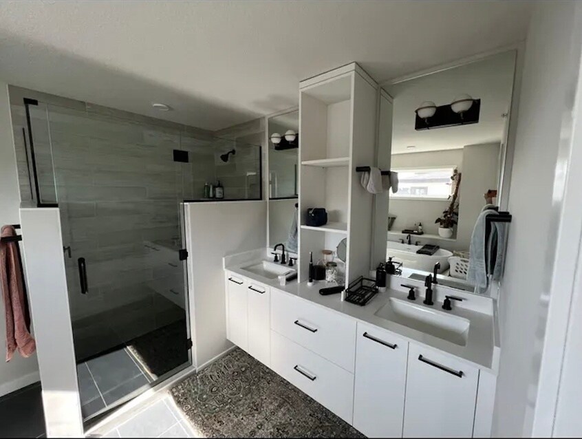 Building Photo - 5017 161st St W