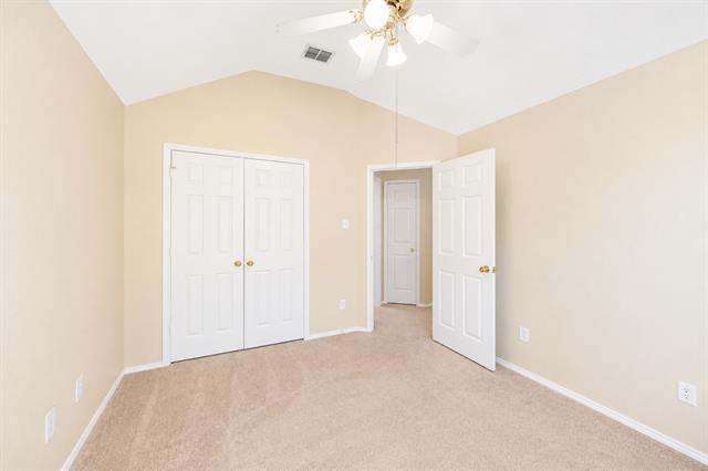 Building Photo - 10701 Nashville Dr