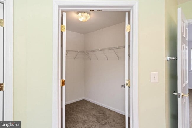 Building Photo - 14036 Albert Way