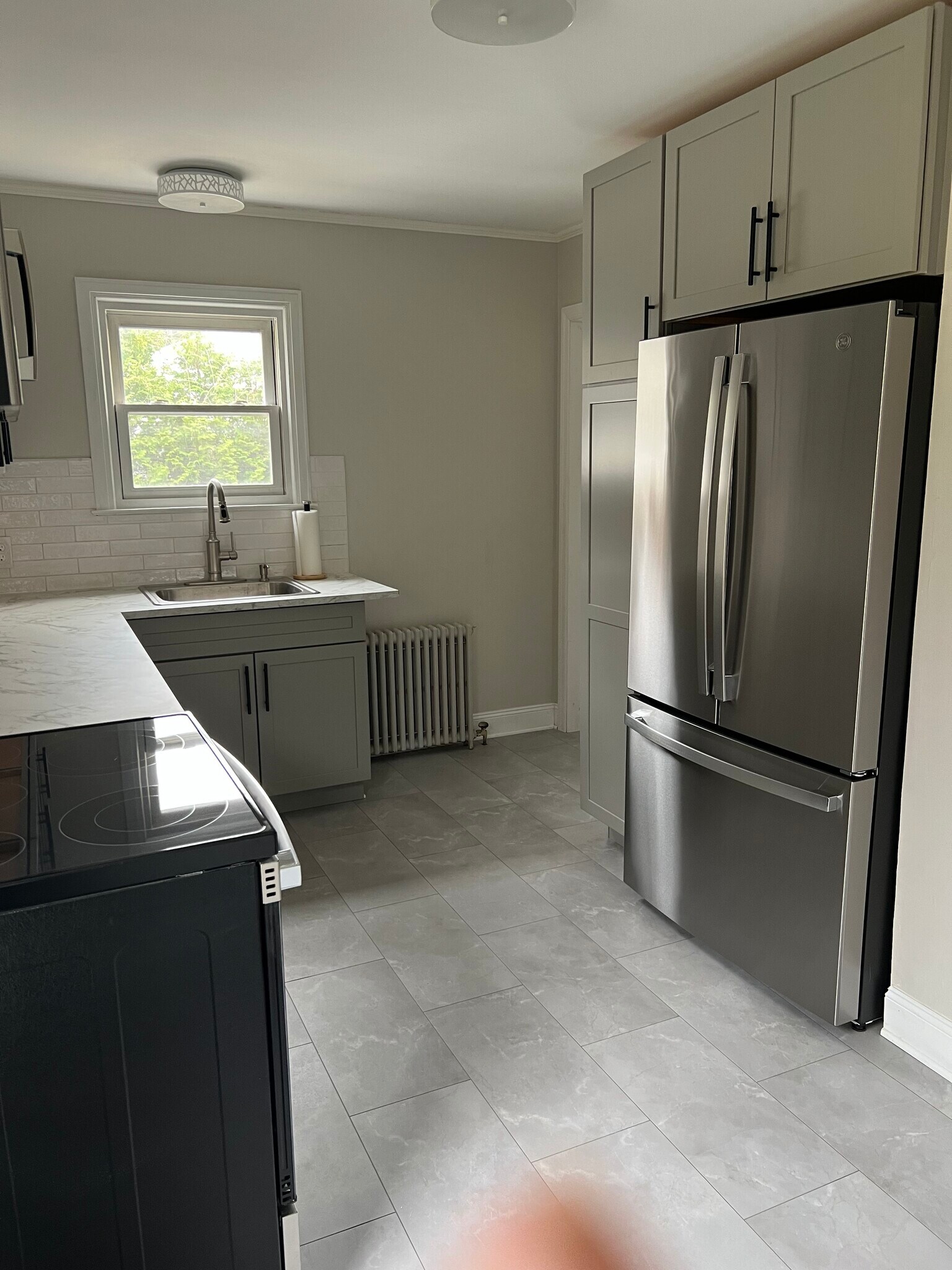 Building Photo - 11 Hudson Ave