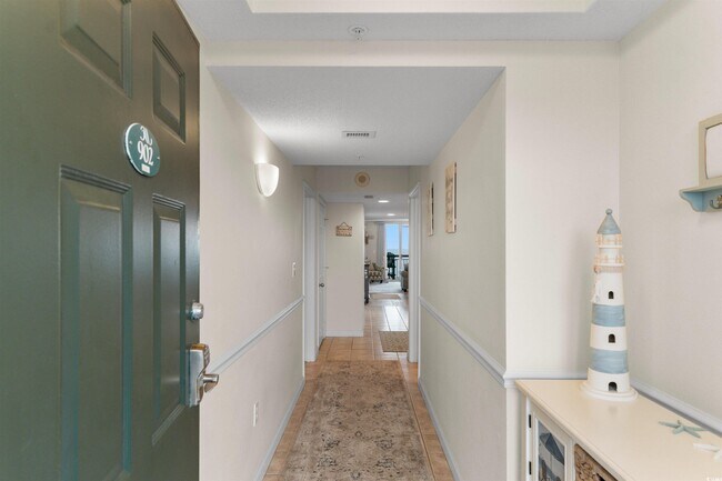 Building Photo - 1003 S Ocean Blvd