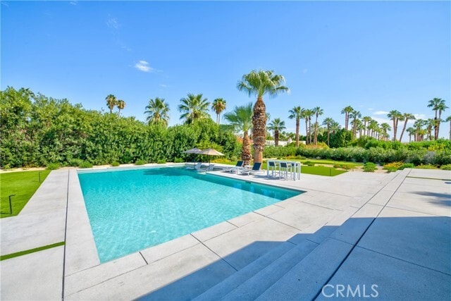 Building Photo - 72408 Desert Dr