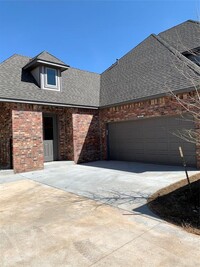 Building Photo - 3415 Enclave Pl