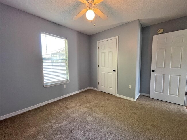Building Photo - 4724 Connor Dr