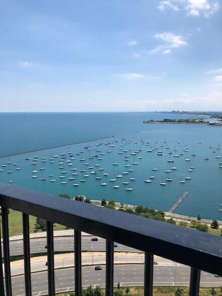 Stunning view of Lake Michigan! - 400 E Randolph St