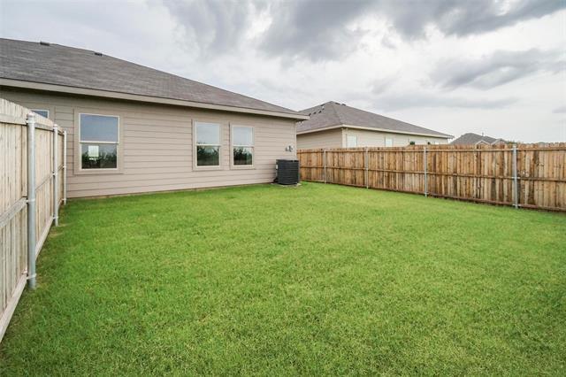 Building Photo - 493 Canvas Ct