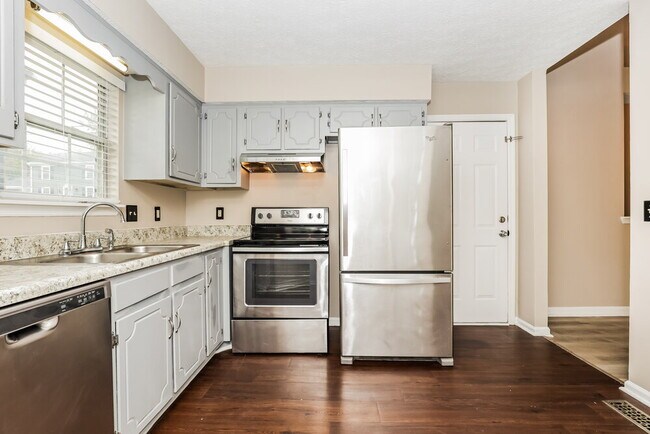 Building Photo - 5340 Village Way