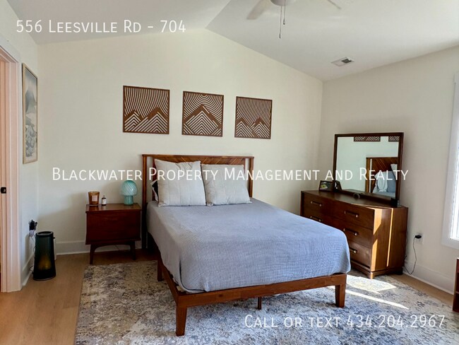 Building Photo - 556 Leesville Rd