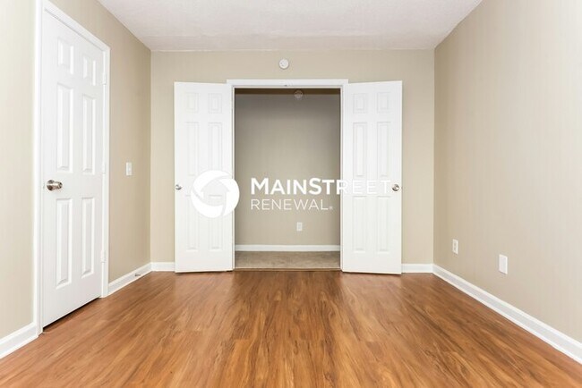 Building Photo - 3 Bedroom Pet-Friendly Home in Decatur, GA with Main Street Renewal