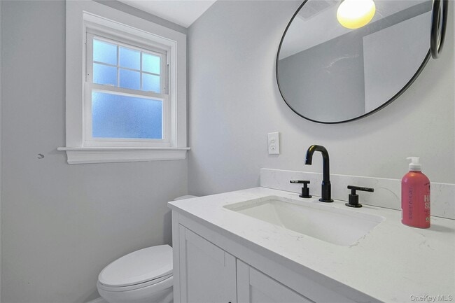 Building Photo - 136 Johnson Rd