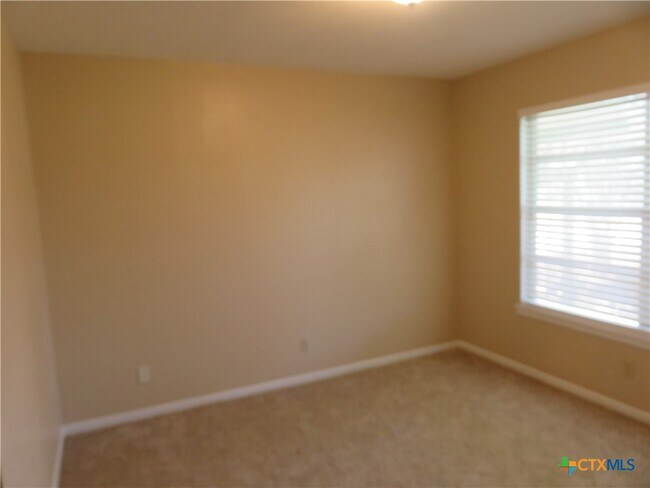 Building Photo - 969 Kunkel St