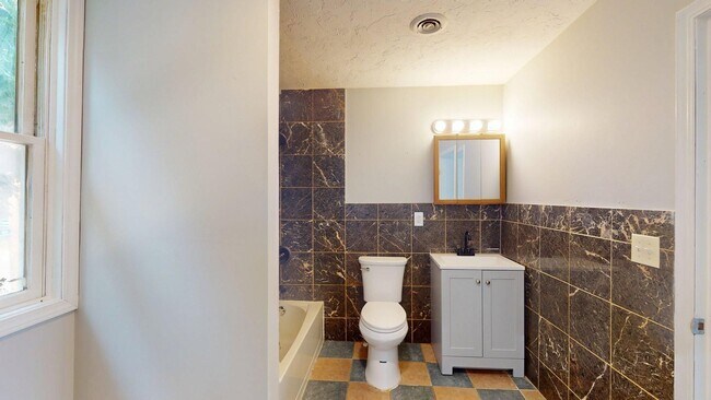 Building Photo - 7023 Clark Ave