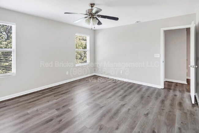 Building Photo - 2751 Bramble Ridge Ct