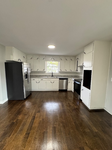 Building Photo - 4101 50th Ave N